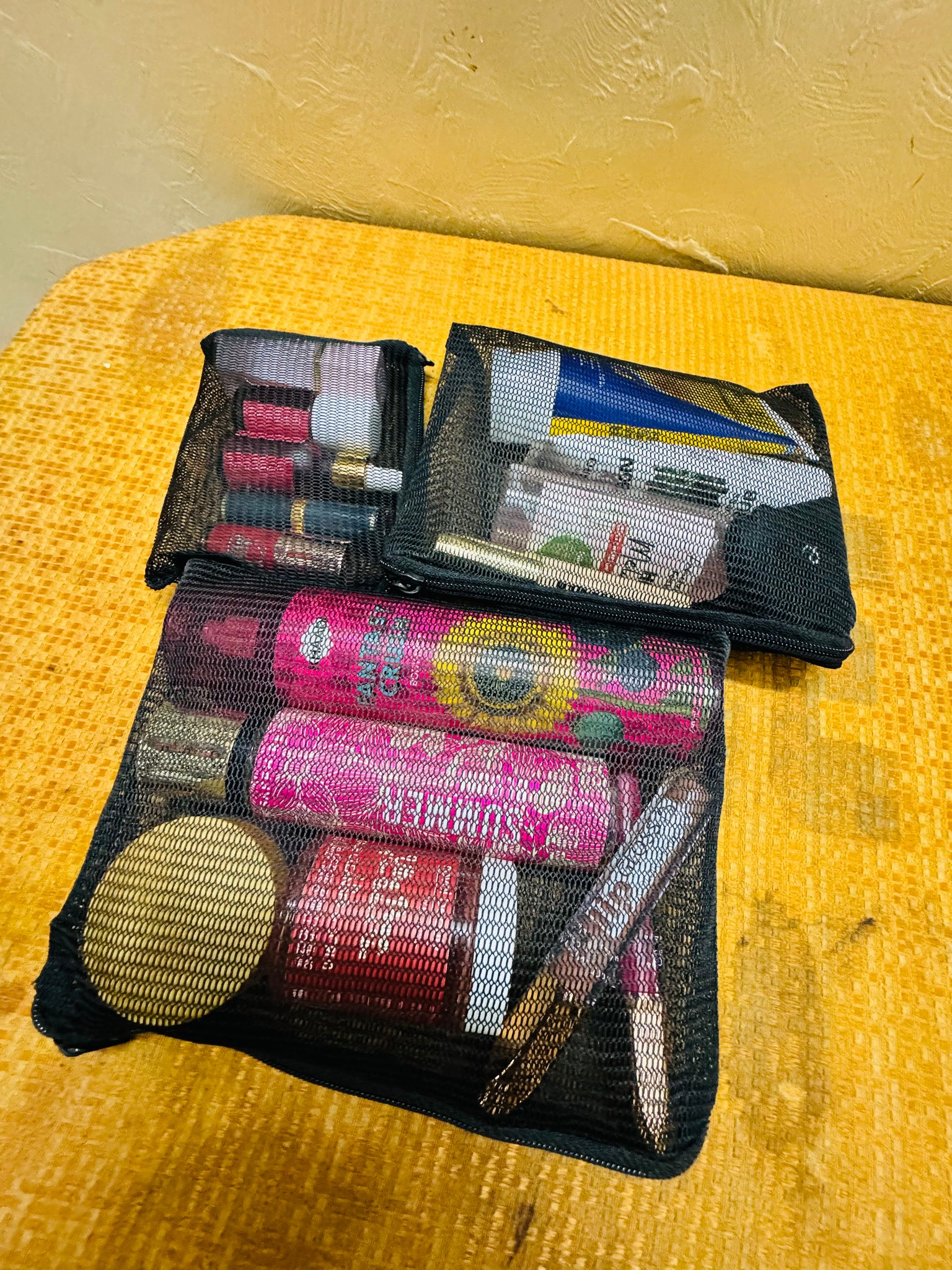 Travel friendly pouches 🧳 Pack of 3