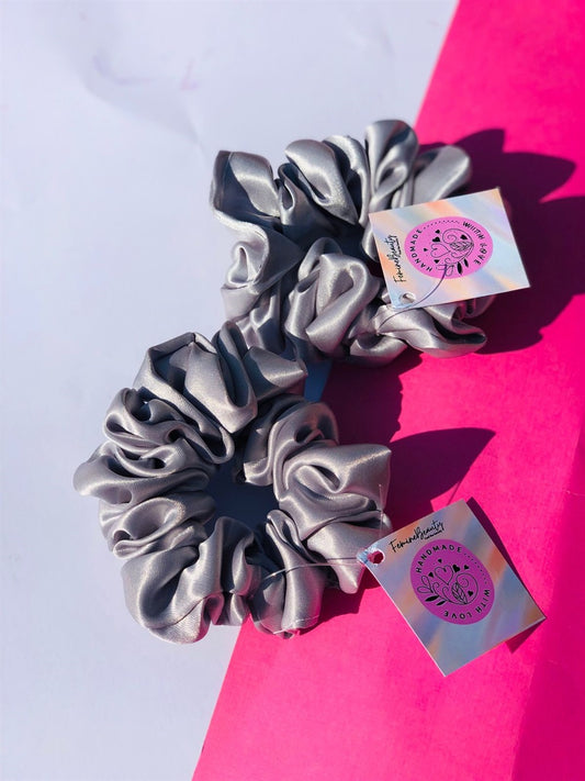 Gray silk scrunchie/Hair tie