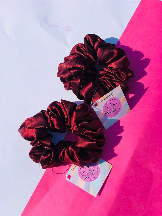 Marhoon silk scrunchie/Hair tie