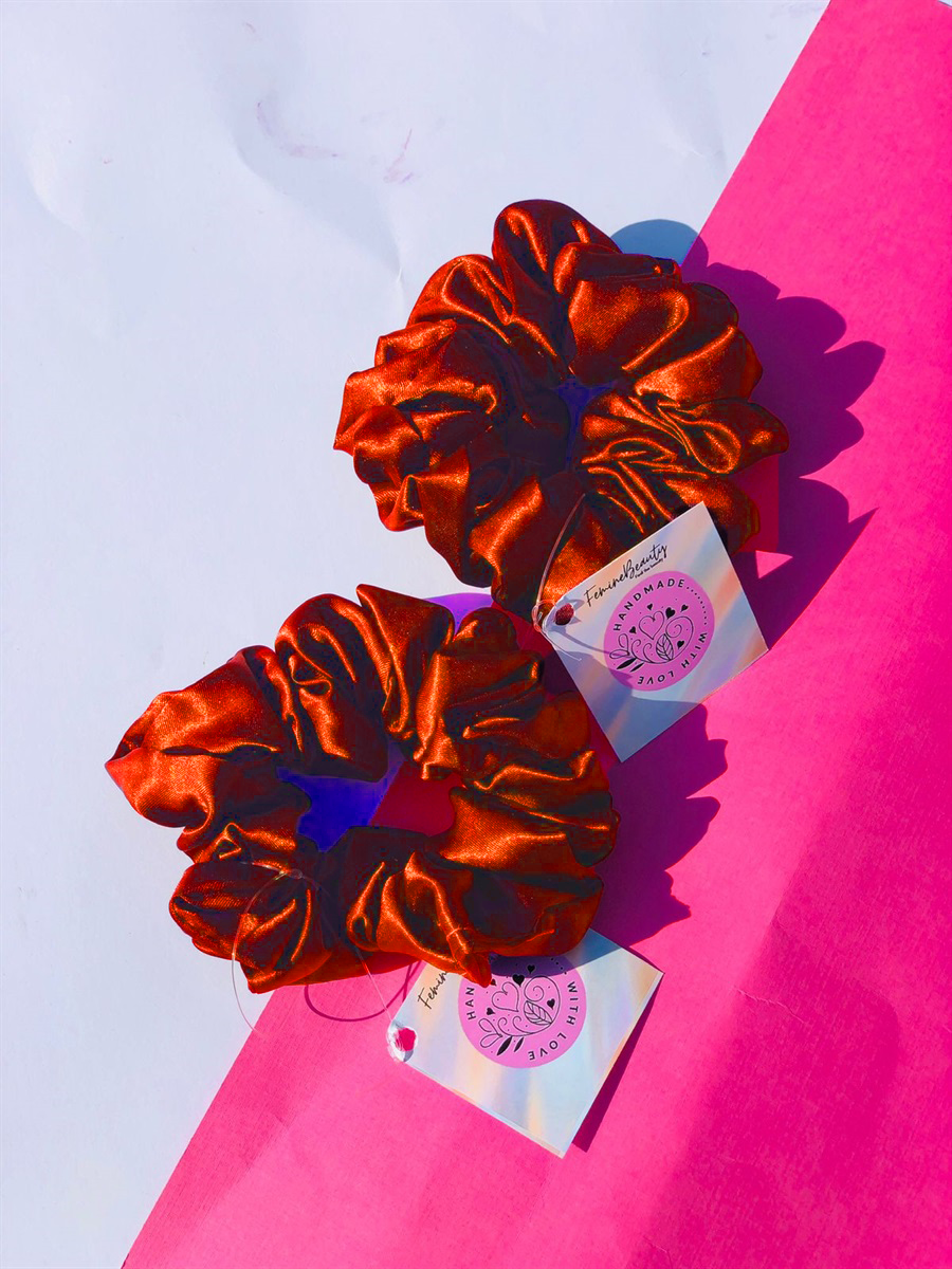 2 Scrunchies